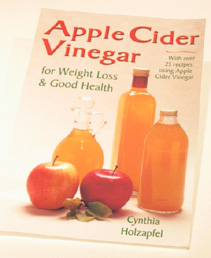 BOOK, APPLE CIDER VINEGAR